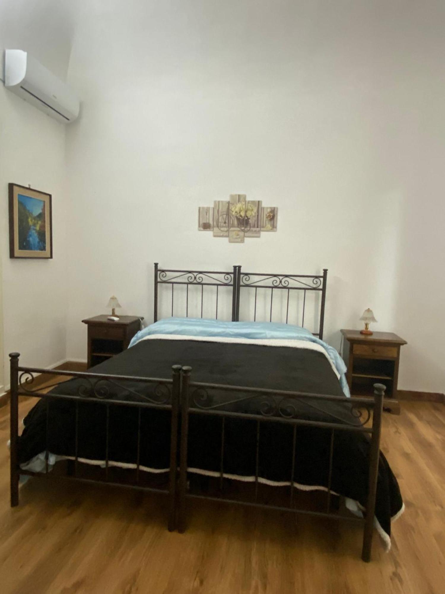 Arco Del Vescovo 1 Hotel Acireale Eksteriør billede
